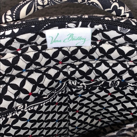 Vera Bradley Backpack and Matching Wallet - Picture 4 of 8